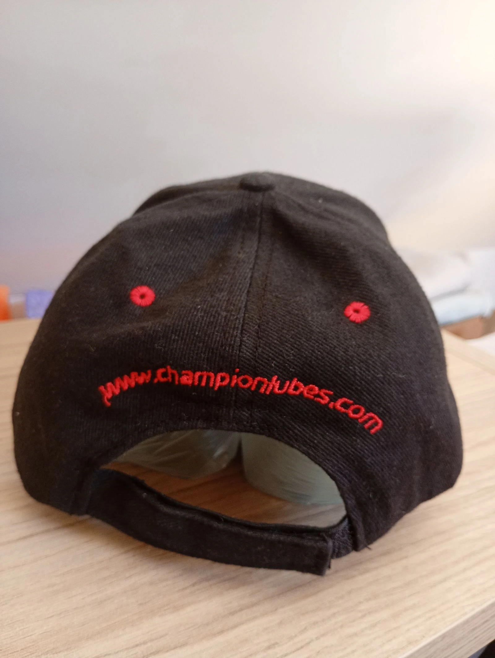Boné vintage de corrida automobilística ajustável preto e vermelho – photo 2